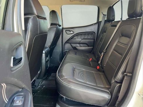 Used 2021 GMC Canyon Denali image 17