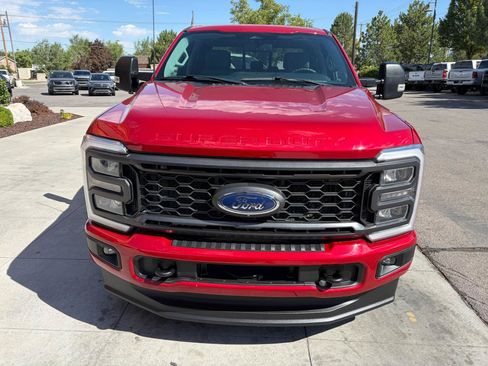 Used 2023 Ford F350 XLT w/ XLT Premium Package AWD/4WD image 8