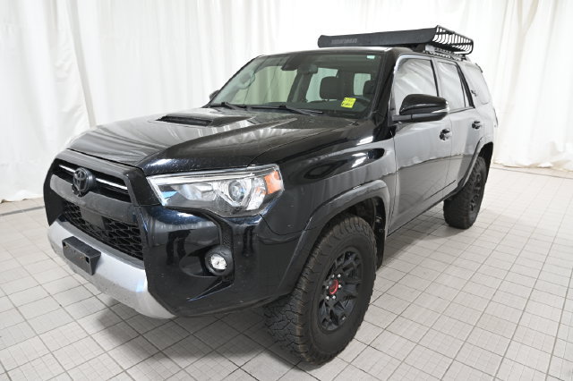 Used 2023 Toyota 4Runner TRD Off-Road Premium w/ Moonroof Package AWD/4WD image 18