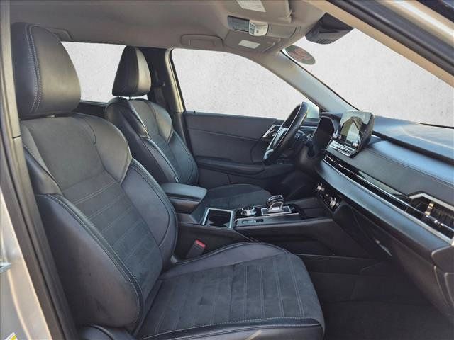 Used 2024 Mitsubishi Outlander SE FWD image 18