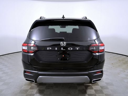 New 2026 Honda Pilot EX-L image 8