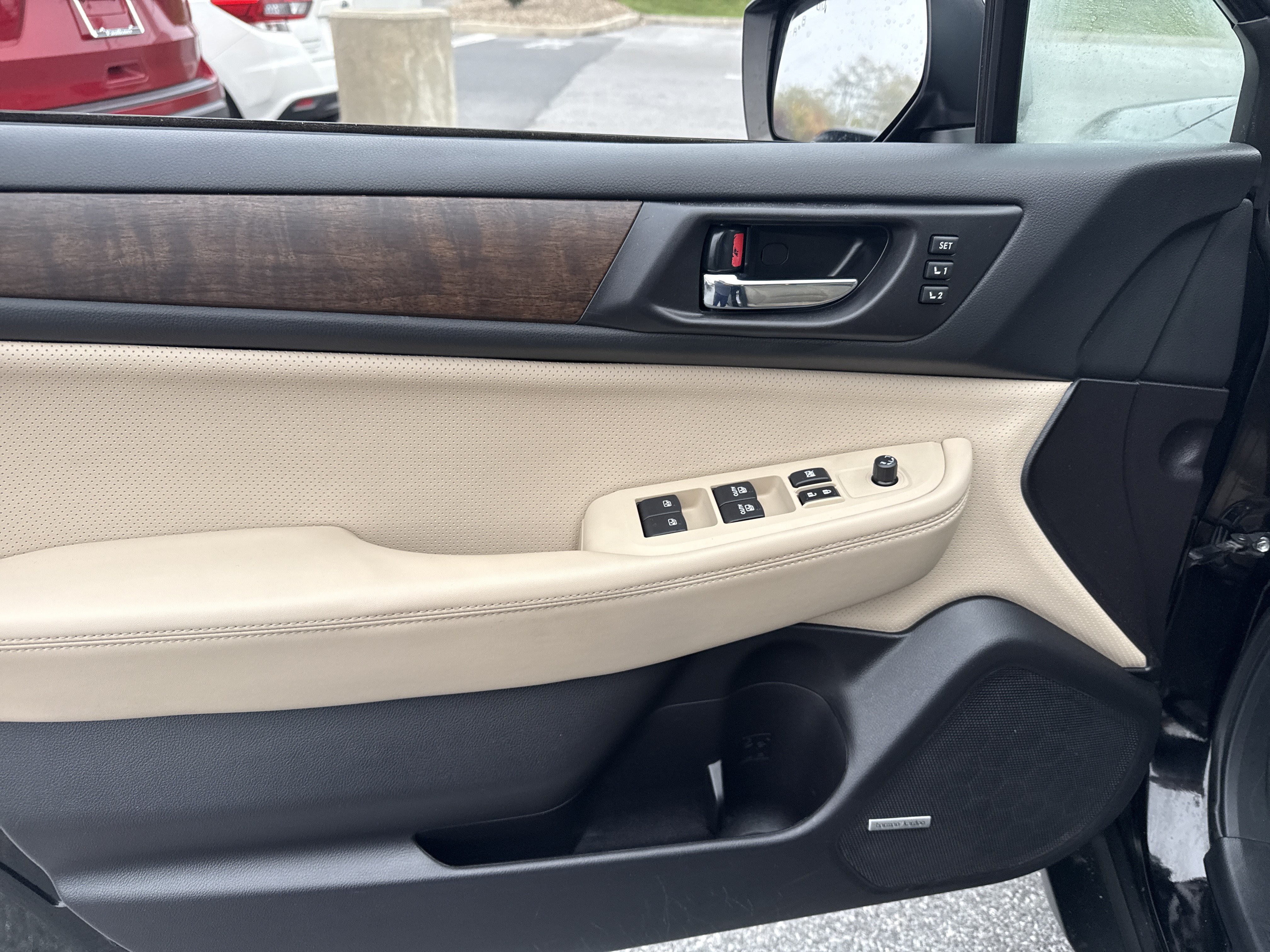 Used 2017 Subaru Outback 2.5i Limited AWD/4WD image 22