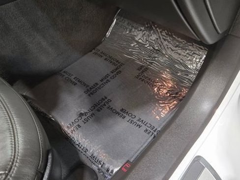 Used 2013 Chevrolet Corvette Grand Sport w/ 2LT Preferred Equipment Group image 33