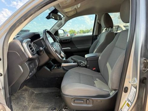 Used 2023 Toyota Tacoma SR5 w/ Technology Package AWD/4WD image 25