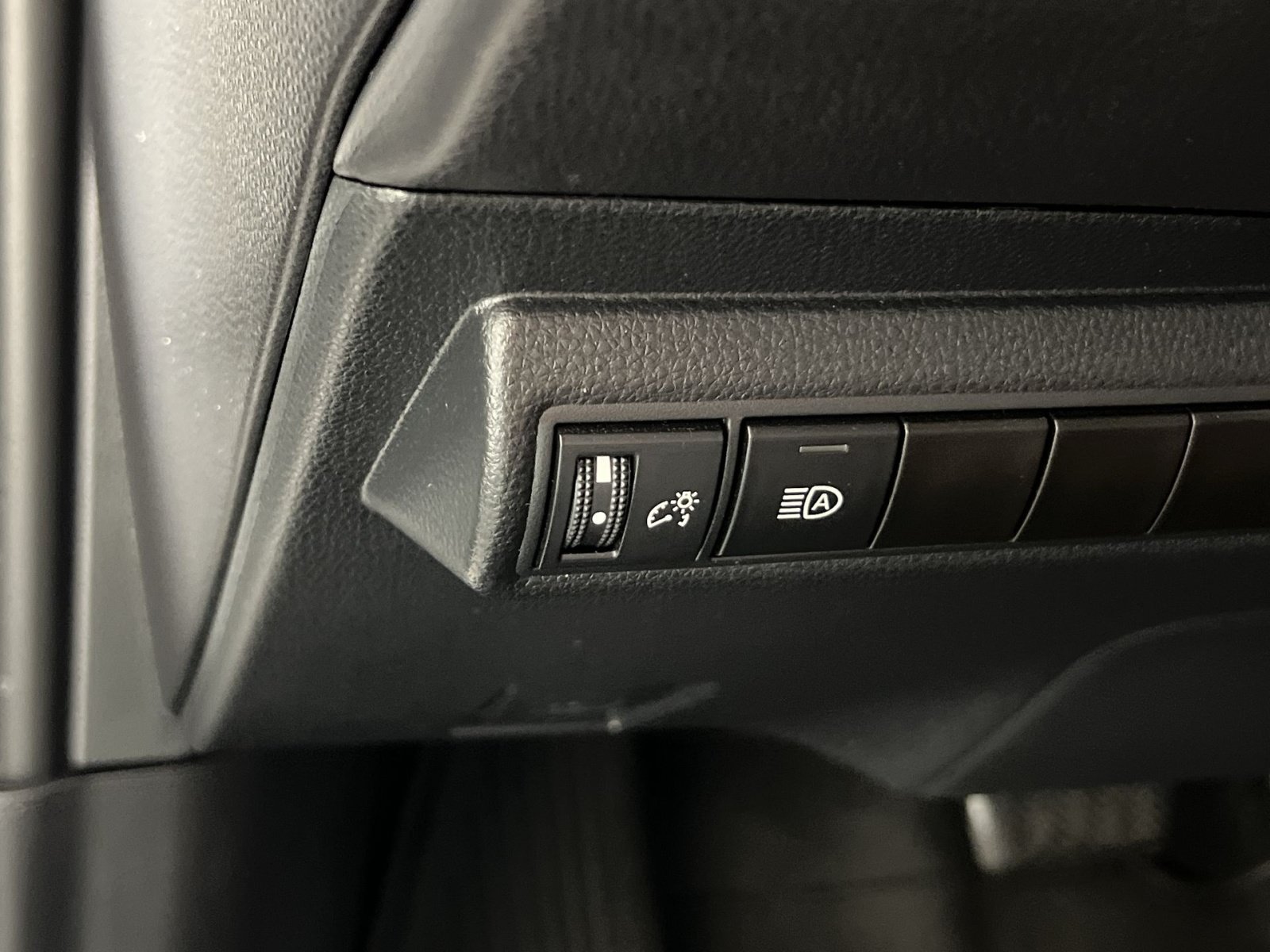 Used 2024 Toyota Corolla Sedan w/ SE Convenience Package FWD image 37