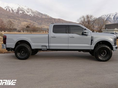 Used 2026 Ford F350 Platinum image 12