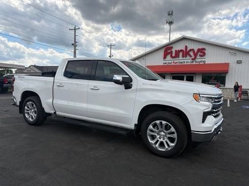 Used 2025 Chevrolet Silverado 1500 LTZ w/ Technology Package AWD/4WD image 1