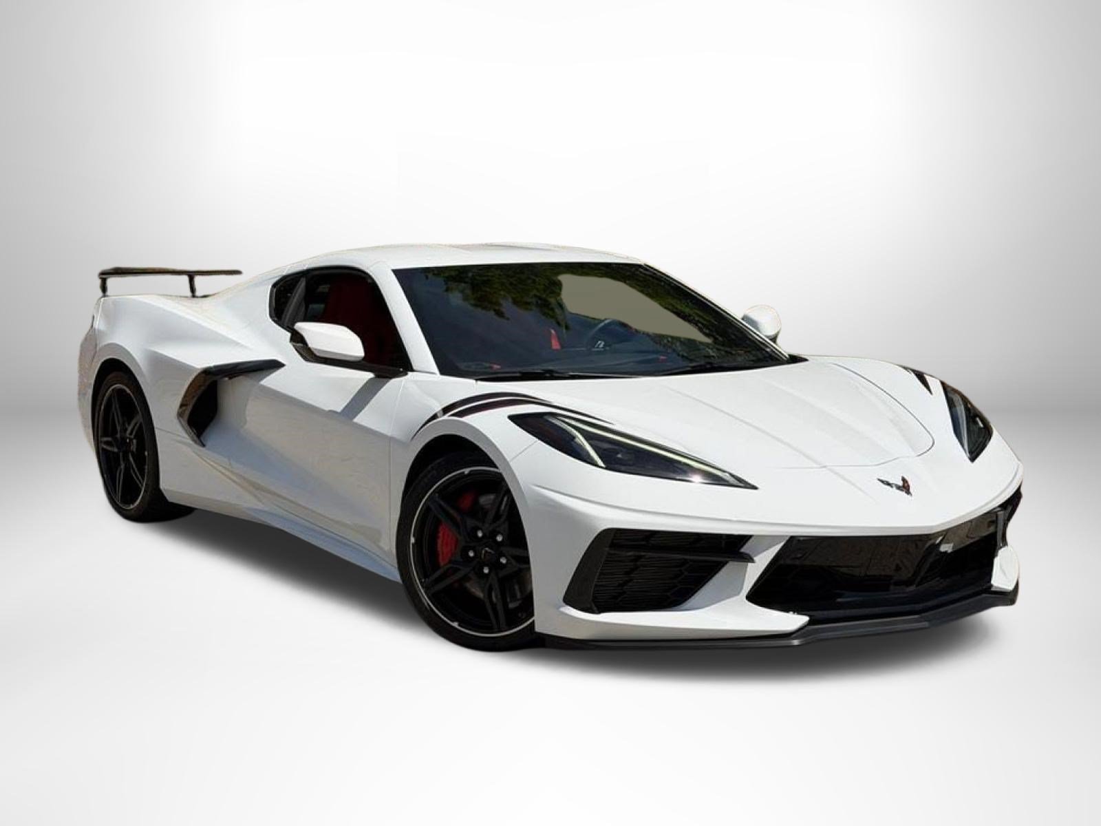 Used 2022 Chevrolet Corvette Stingray Preferred Cpe w/ Z51 Performance Package RWD image 1