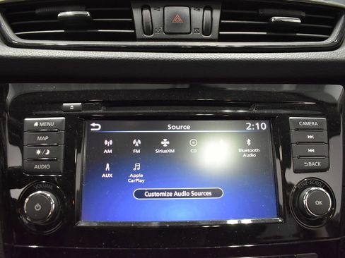 Used 2020 Nissan Rogue SV w/ Sun & Sound Touring Package image 23