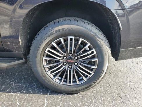 New 2026 GMC Yukon XL Elevation w/ Elevation Premium Package image 7