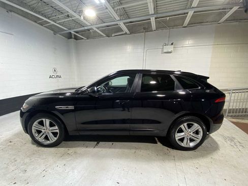 Used 2017 Jaguar F-PACE R-Sport image 3