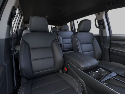 New 2026 Buick Enclave Preferred w/ Power Package image 16