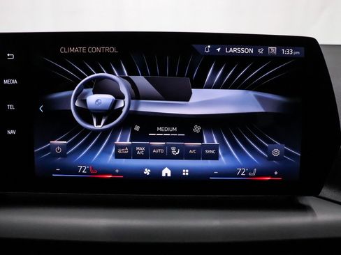 Used 2025 BMW 228i xDrive image 33