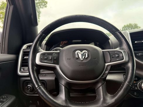 Used 2020 RAM 1500 Big Horn AWD/4WD image 16