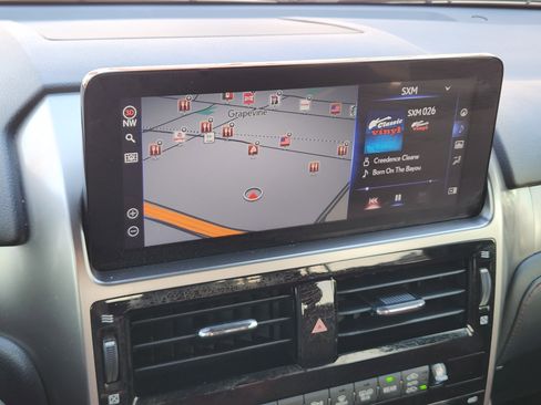 Used 2023 Lexus GX 460 Premium image 19