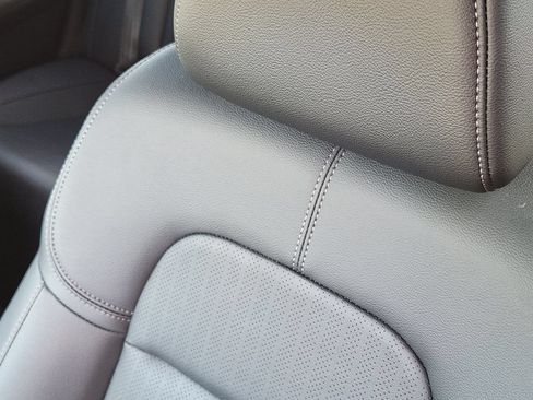 Used 2025 Honda Civic Sport image 14