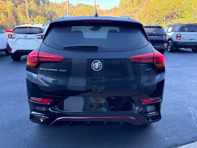 Used 2023 Buick Encore GX Select w/ Sport Touring Package FWD image 4