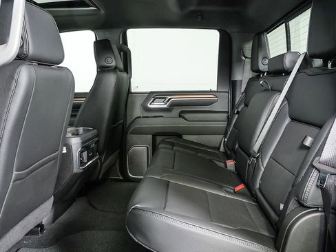 New 2026 GMC Sierra 2500 Denali w/ Denali Reserve Package image 18