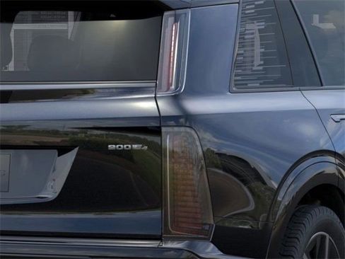 New 2026 Cadillac Vistiq Sport image 11