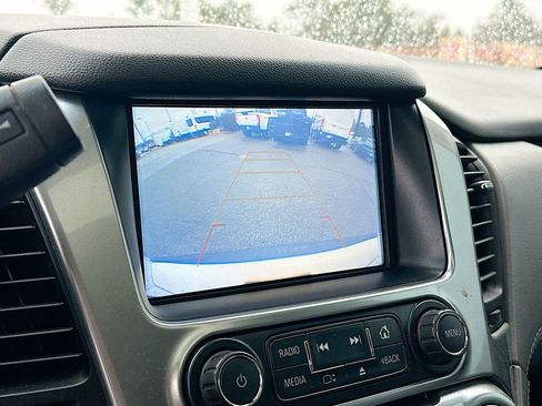 Used 2020 Chevrolet Tahoe LT image 23