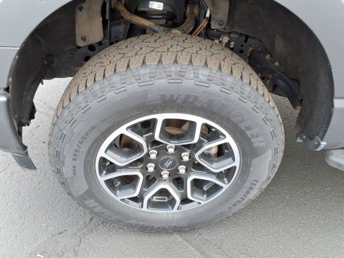 Used 2022 Ford F150 XLT w/ Equipment Group 302A High AWD/4WD image 10