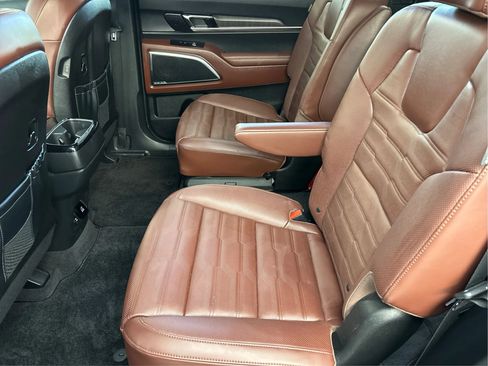 Used 2024 Kia Telluride SX Prestige AWD/4WD image 14