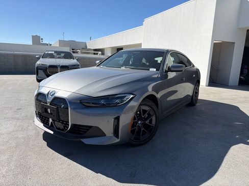 Used 2024 BMW i4 eDrive35 w/ Premium Package RWD image 3