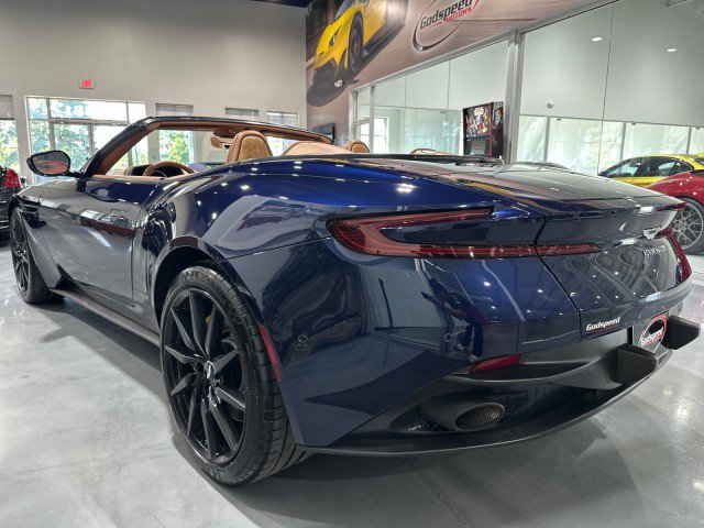 Used 2019 Aston Martin DB11 Volante RWD image 37