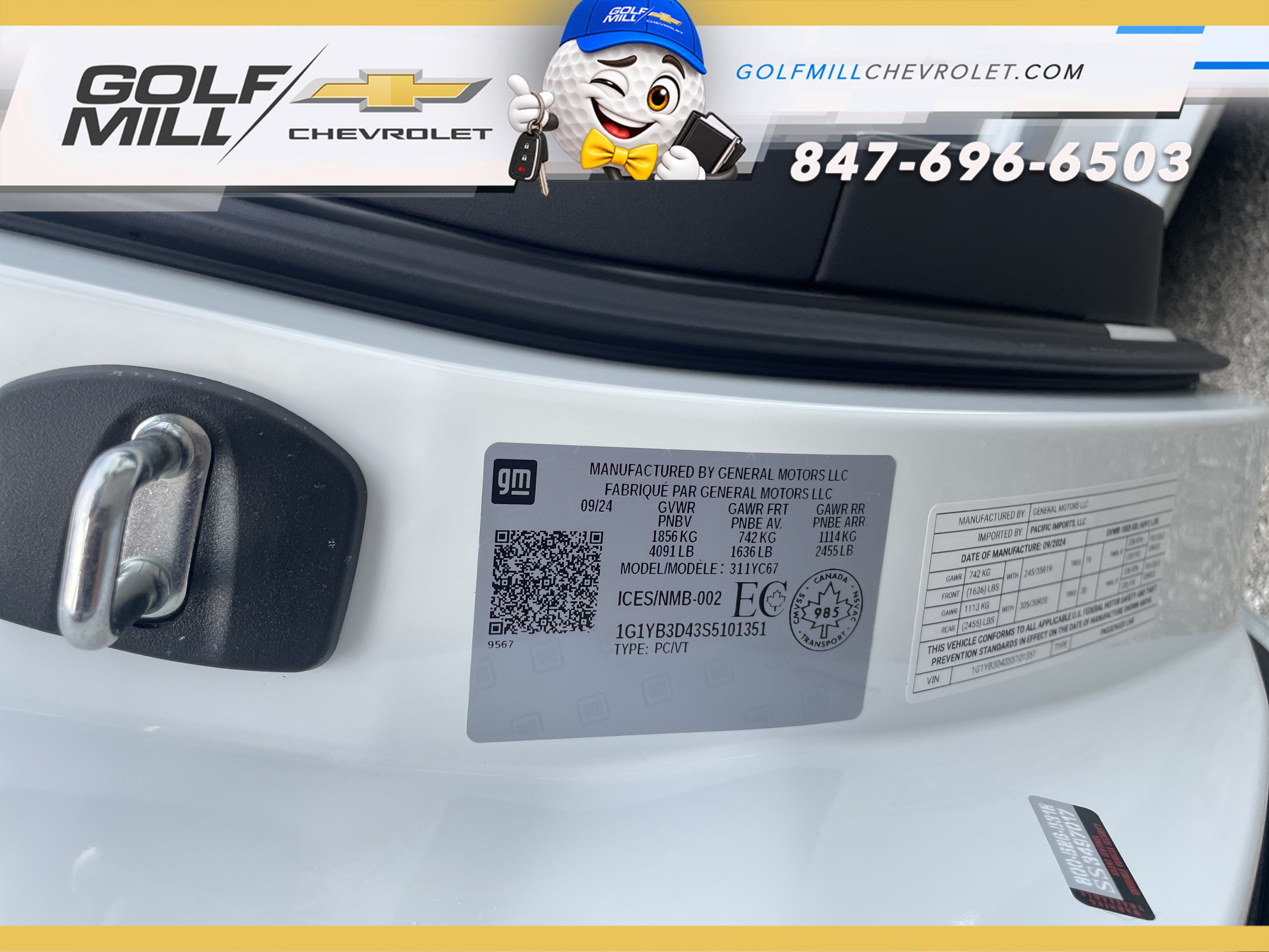 Used 2025 Chevrolet Corvette Stingray Preferred Conv w/ Stealth Interior Trim Package RWD image 18