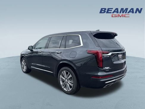 Used 2023 Cadillac XT6 Premium Luxury image 5