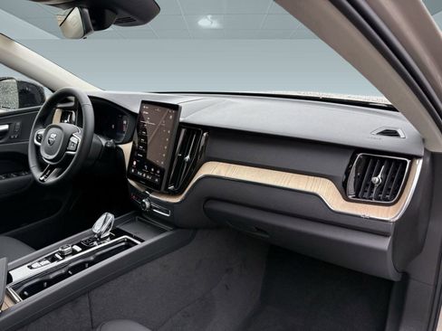 Used 2026 Volvo XC60 B5 Plus w/ Protection Package Premier image 27