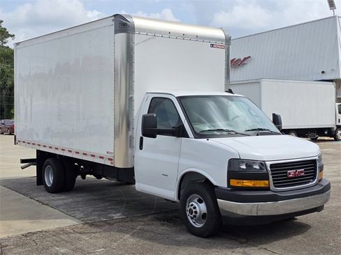New 2024 GMC Savana 3500 Extended w/ Power Convenience Package image 2