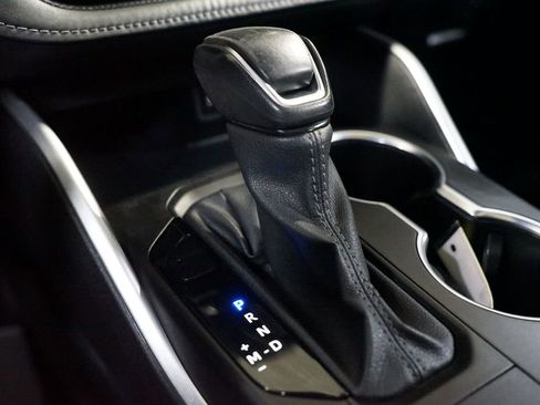 Certified 2024 Toyota Highlander XLE image 23