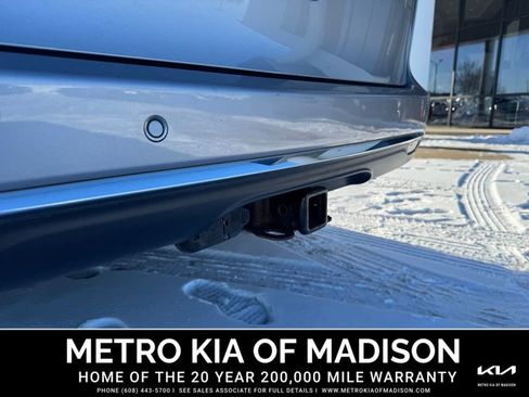 Used 2017 Chrysler Pacifica Touring-L image 15