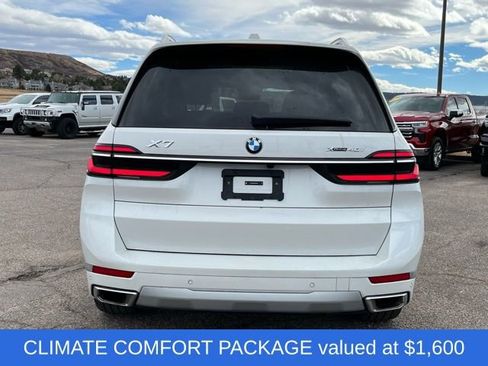 Used 2025 BMW X7 xDrive40i image 4