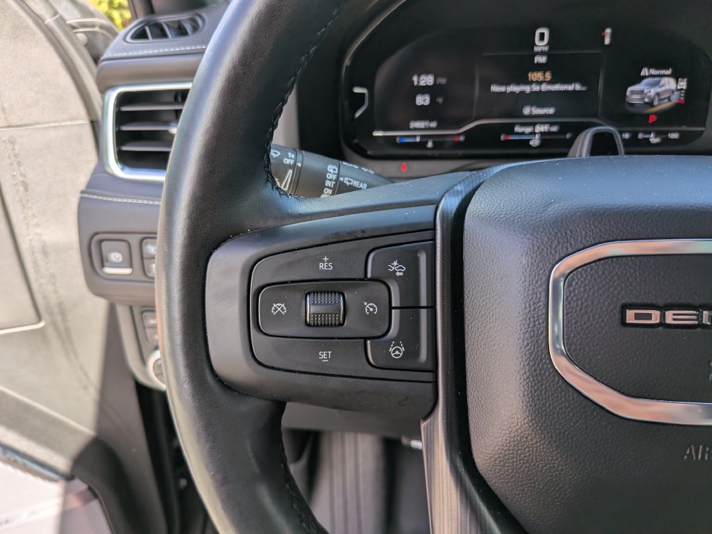 Used 2024 GMC Yukon Denali Ultimate AWD/4WD image 34