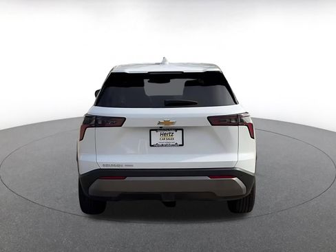 Used 2025 Chevrolet Equinox LT image 12