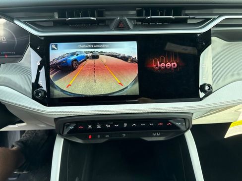 New 2026 Jeep Cherokee Limited AWD/4WD image 13