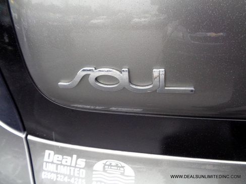 Used 2019 Kia Soul image 5