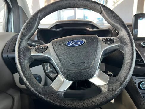 Used 2020 Ford Transit Connect XLT FWD image 17