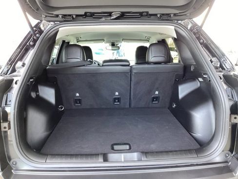 Used 2021 Jeep Cherokee Latitude Plus image 9