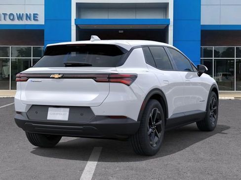 New 2026 Chevrolet Equinox EV LT FWD image 4