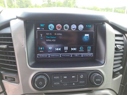 Used 2018 GMC Yukon Denali w/ Open Road Package AWD/4WD image 22