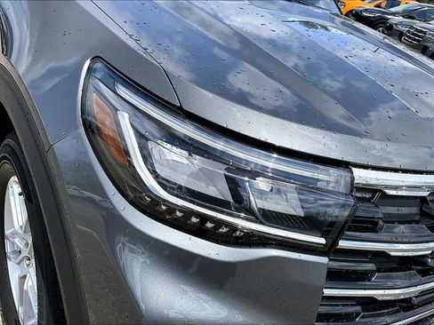 New 2026 Ford Explorer Active AWD/4WD image 34
