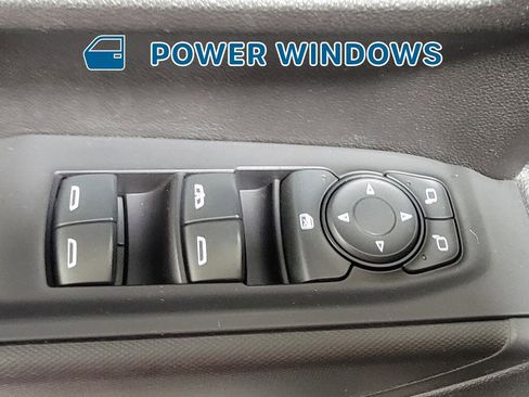 Used 2019 Chevrolet Silverado 1500 Custom Trail Boss w/ Custom Convenience Package image 28