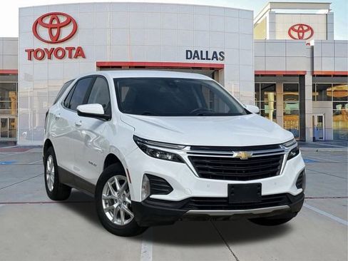 Used 2022 Chevrolet Equinox LT FWD image 1