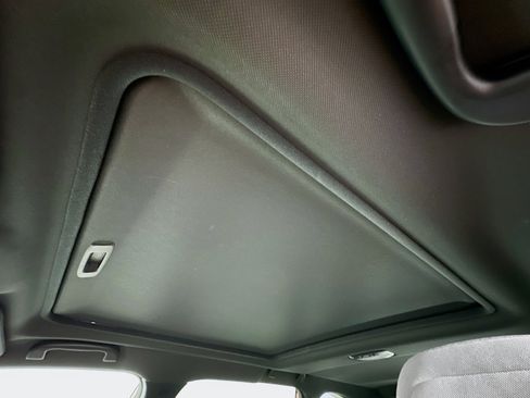 Used 2025 Subaru Forester Premium AWD/4WD image 24