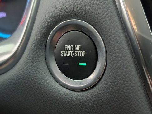 Certified 2020 Chevrolet Traverse LT FWD image 25