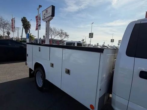 Used 2019 Ford F450 XL w/ Power Equipment Group image 7