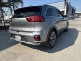 Used 2022 Kia Niro Touring Special Edition image 5